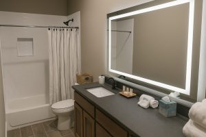 IC9z Juw Compressed 300x200