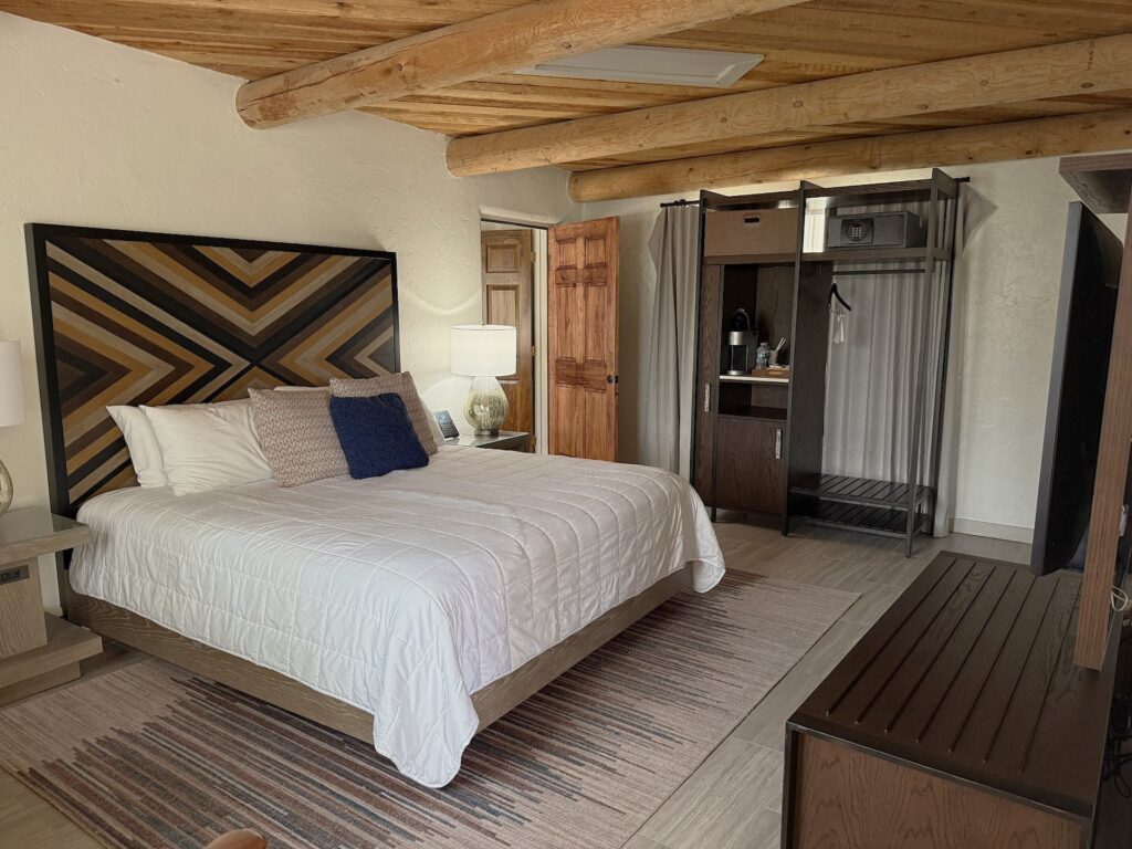One-bedroom suites