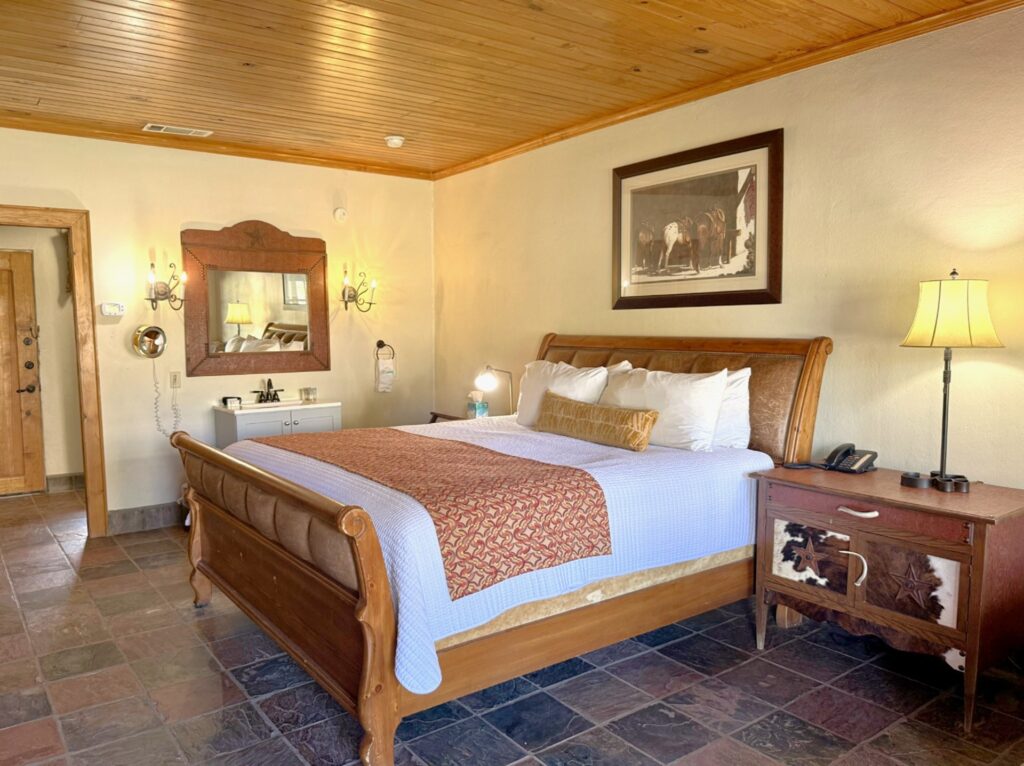 Deluxe Single King rooms